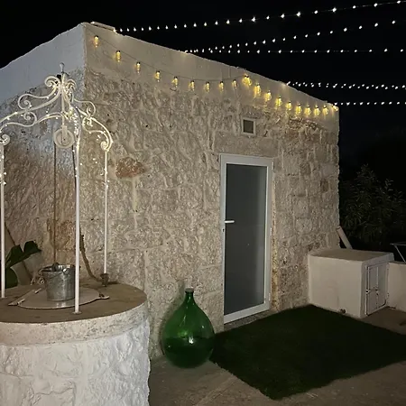 Trullo Simona - Luxury Relax House ヴィラ オストゥーニ